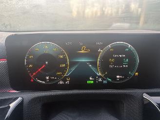 Mercedes A-klasse 250 e HYBRID PANO-AUTOMAAT-SFEER- picture 17
