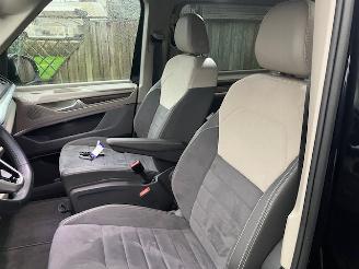 Volkswagen Multivan 1.4 E HYBRID LANG 8 PERSOONS DE LUXE picture 15