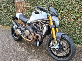 krockskadad bil motor Ducati  MONSTER 1200 S OHLINS DESMO! 2016/6