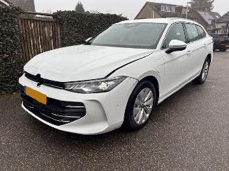 Volkswagen Passat 1.5 eHybrid SPORT AUTOMAAT 225 PK picture 2