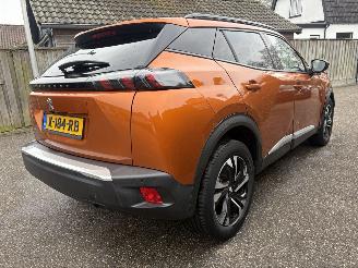 Peugeot 2008 1.2T SPORT 102 pk  61100 KM NAP !! picture 2