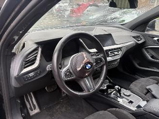 BMW 1-serie M-SPORT 140 PK  AUTOMAAT PANORAMA NAP !!! picture 22