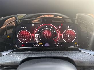 Volkswagen Golf VIII GTI 2.0 245 PK PANORAMA picture 17