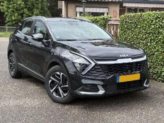 Unfallwagen Kia Sportage 1.6 T-GDi Hybrid DynamicLine automaat 200pk 2023/2