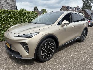 MG MG S6 EV Luxury 4WD 77 kWh 362PK SPLINTER NIEUW picture 4