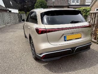 MG MG S6 EV Luxury 4WD 77 kWh 362PK SPLINTER NIEUW picture 2