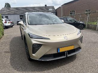 MG MG S6 EV Luxury 4WD 77 kWh 362PK SPLINTER NIEUW picture 8