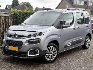 krockskadad bil auto Citroën Berlingo FEEL 5 PERSOONS 110PK 2019/5