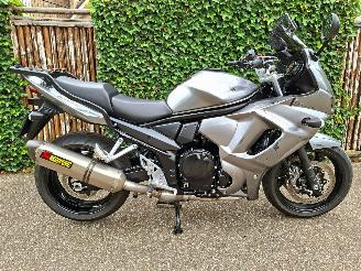 Suzuki  GSX 1250 FA ABS AKRAPOVIC picture 2