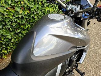 Honda  CB 1000 R picture 6