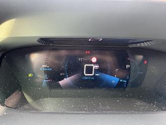 Peugeot 2008 1.2 PureTech GT AUTOMAAT 156PK picture 24
