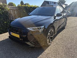 Audi E-tron 50 quattro S-LINE  PANORAMA VOLL 313 PK 71 kWh picture 5