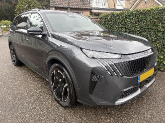 Coche accidentado Peugeot 5008 1.6 Plug-in Hybrid 195 Allure 7p AUTOMAAT 150PK 2025/10
