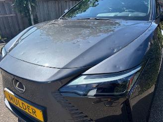 Lexus RZ GERESERVEERD   450e Executive 4x4 AWD 320 PK  71 kWh  PANORAMA picture 9
