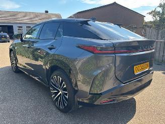 Lexus RZ GERESERVEERD   450e Executive 4x4 AWD 320 PK  71 kWh  PANORAMA picture 6