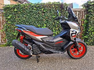Aprilia  SR GT 200 SPORT picture 1