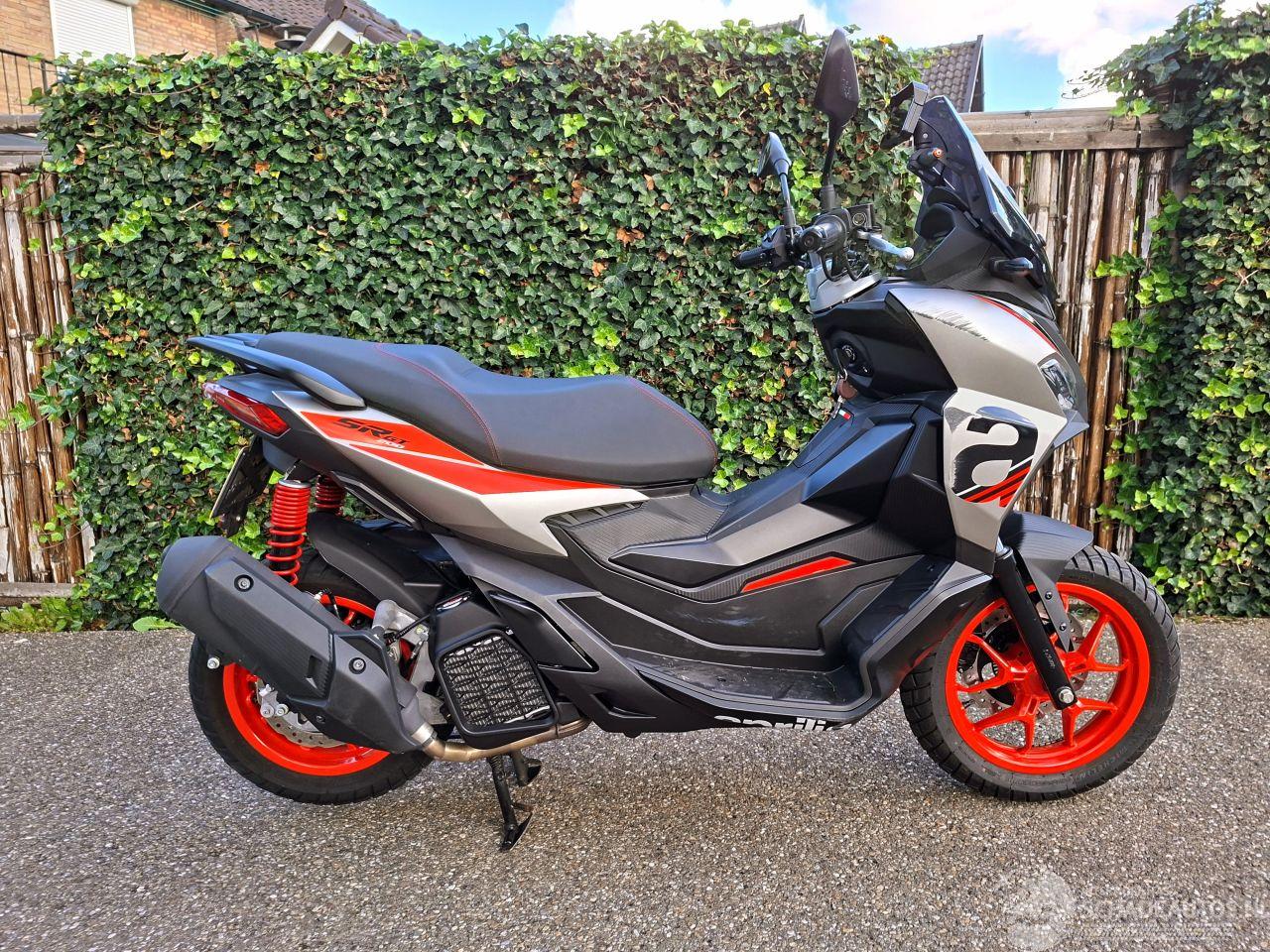 Aprilia  SR GT 200 SPORT