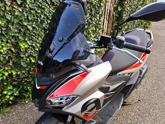 Aprilia  SR GT 200 SPORT picture 11