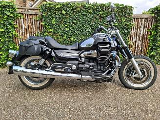 krockskadad bil motor Moto Guzzi  Eldorado 1400 2017/5