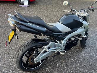 Suzuki  GSR 600 A picture 13