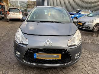 damaged passenger cars Citroën C3 1.4 16V VTi Hatchback 4Dr Benzine 1.397cc 70kW (95pk) 2011/3