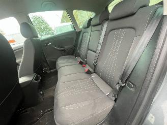 Seat Altea xl 1.2 TSI MPV  Benzine 1.197cc 77kW (105pk) FWD 2010-04/2015-07 (5P5) CBZB picture 17