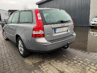 Volvo V-50 2.4 20V Combi/o  Benzine 2.435cc 103kW (140pk) FWD picture 6