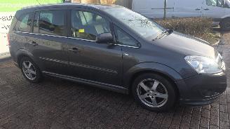 Opel Zafira Automaat picture 2