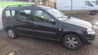 Dacia Logan 1.6 16V Flexifuel Combi/o   1.598cc 77kW picture 39