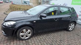 Kia Cee d 1.4 CVVT 16V Hatchback 4Dr Benzine 1.396cc 66kW (90pk) FWD 2009-09/2012-12 (EDB5PB; EDB5PD; EDB5PE) G4FA5 picture 9