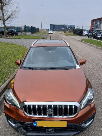 skadebil auto Suzuki SX4  2017/1