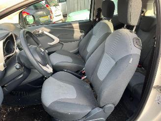 Ford Ka 1.2 Hatchback  Benzine 1.242cc 51kW (69pk) FWD 2008-10/2016-05 (RU8) 169A4000; EURO4 picture 17