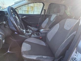 Ford Focus 1.6 SCTi 16V Combi/o  Benzine 1.596cc 110kW (150pk) FWD 2010-07/2018-05  JQDB picture 9