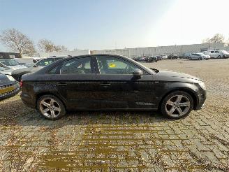 Audi A3 LIMOUSINE picture 7