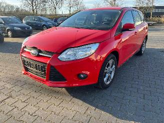 Ford Focus 1.0 Ti-VCT EcoBoost 12V 100 Combi/o picture 2