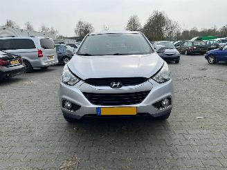 Damaged car Hyundai Ix35 2.0 16V SUV  Benzine 1.998cc 120kW (163pk) FWD 2010/4