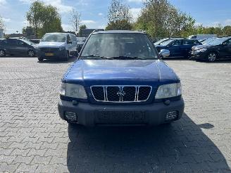 Schadeauto Subaru Forester JF1SF5LJ4YG073545 2000/9