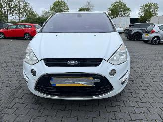 Vaurioauto  passenger cars Ford S-Max 2.0 Ecoboost 16V MPV  Benzine 1,999cc 149kW (203pk) FWD 2010-03/2014-12  TNWA 2011/6