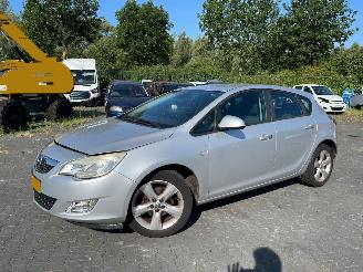 Opel Astra 1.6 16V Ecotec Hatchback 4Dr Benzine 1.598cc 85kW (116pk) picture 8