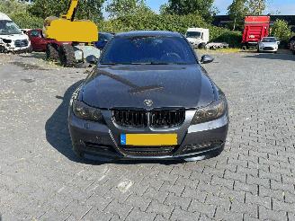 Auto incidentate BMW 3-serie 320i 16V Sedan 4Dr Benzine 1.995cc 2006/6