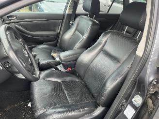 Toyota Avensis 2.0 16V VVT-i D4 Combi/o  Benzine 1.998cc 108kW (147pk) picture 16