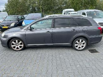 Toyota Avensis 2.0 16V VVT-i D4 Combi/o  Benzine 1.998cc 108kW (147pk) picture 4