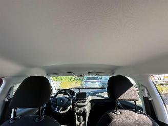 Peugeot 2008 1.2 Vti 12V PureTech 82 MPV  Benzine 1.199cc 60kW (82pk) picture 14