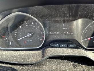 Peugeot 2008 1.2 Vti 12V PureTech 82 MPV  Benzine 1.199cc 60kW (82pk) picture 24