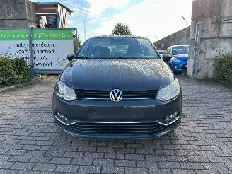 Damaged car Volkswagen Polo 1.2 TSI 16V BlueMotion Technology Hatchback 2016/3