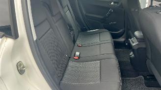 Peugeot 2008 1.2 Vti 12V PureTech 82 picture 21