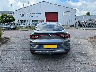 Renault Arkana E-TECH picture 5
