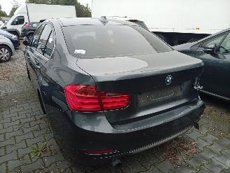 BMW 3-serie 320i 1.6 16V EfficientDynamicsEdition Sedan 4Dr Benzine 1.598cc 125kW (170pk) picture 10