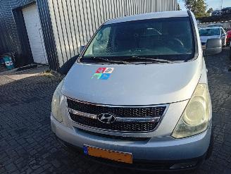uszkodzony samochody osobowe Hyundai H-300 2.5 CRDi Bestel  Diesel 2.497cc 125kW (170pk)v 2009/1