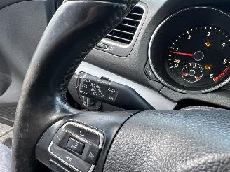 Volkswagen Golf 2.0 TDI Highline 103KW picture 13